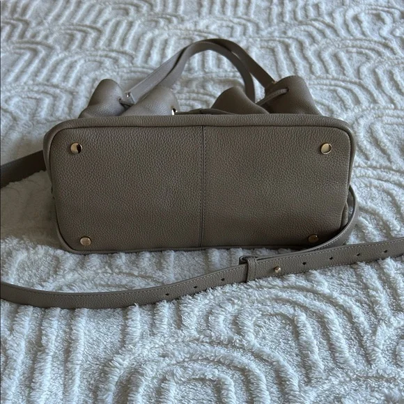 Quince Taupe Triple Compartment Leather Bucket Bag - Picture 2 of 9